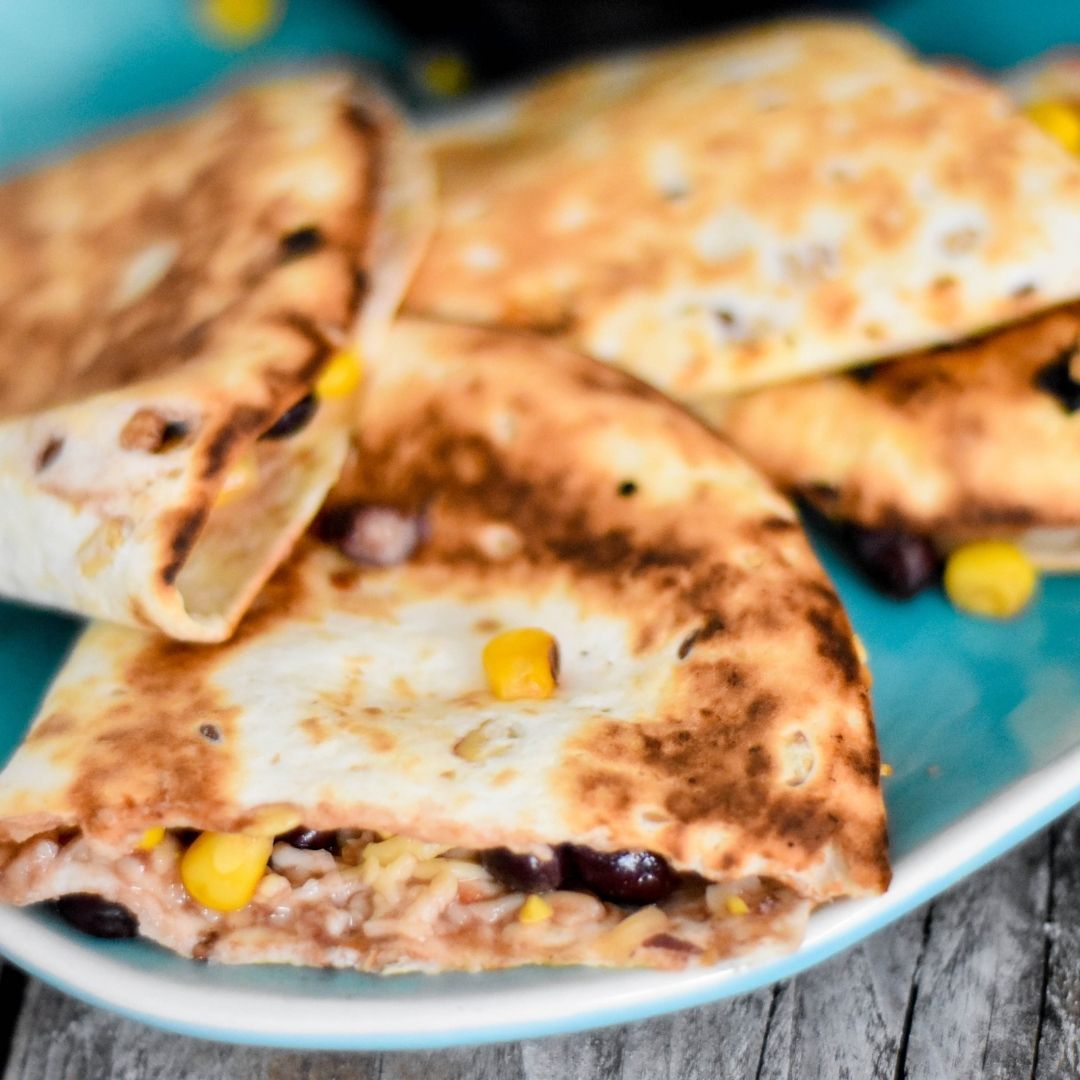 Quesadillas met Mexicaanse salsa en guacamole